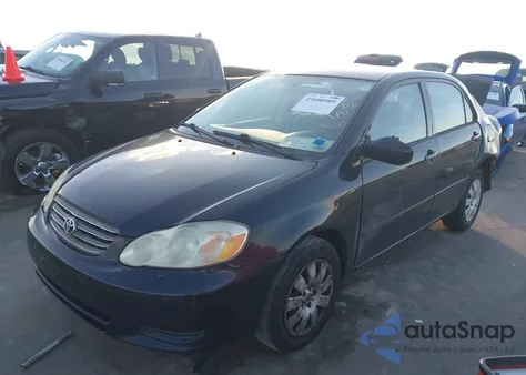 2004 Toyota Corolla Le z USA, uszkodzony, nr VIN 2T1BR32E24C272425